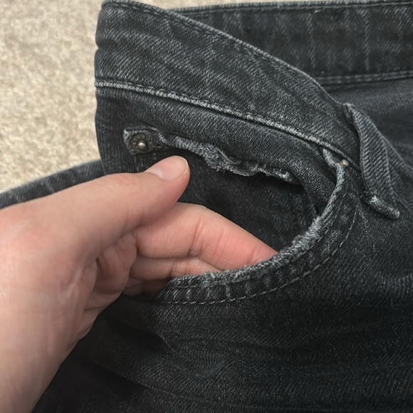 Urban outfitters BDG distressed high rise flare jeans - Picture 4 of 7